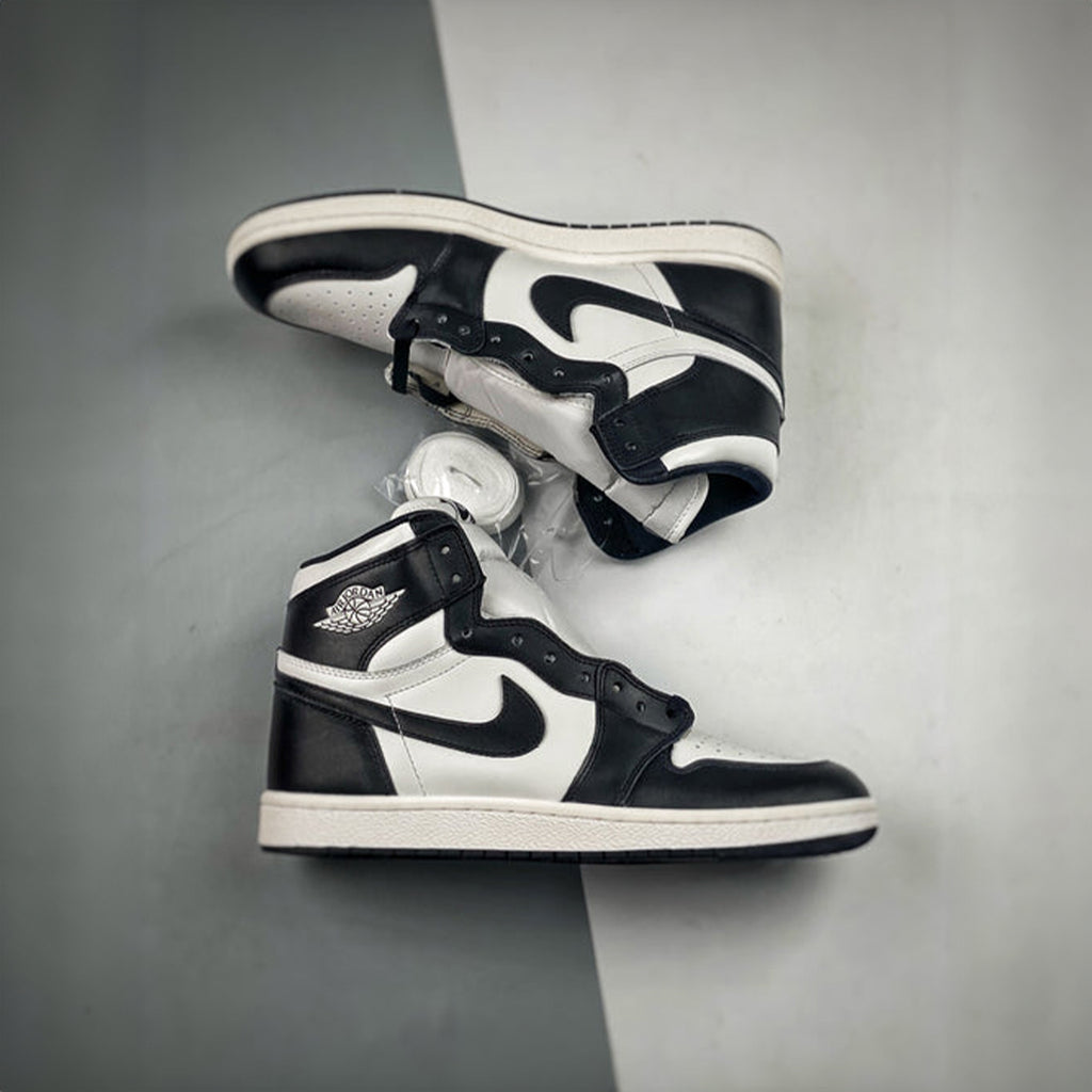 NIKE AIR JORDAN RETRO 1 HIGH PANDA