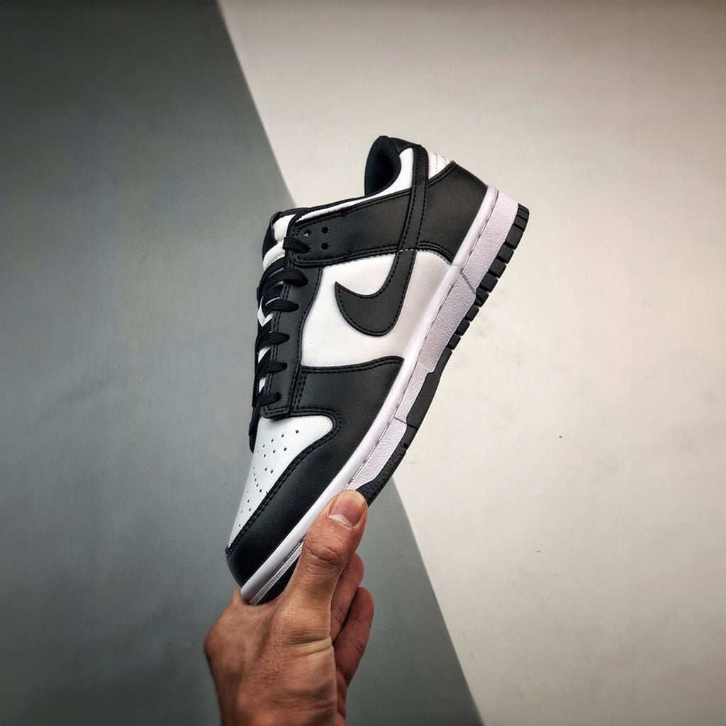 NIKE SB DUNK LOW WHITE BLACK PANDA