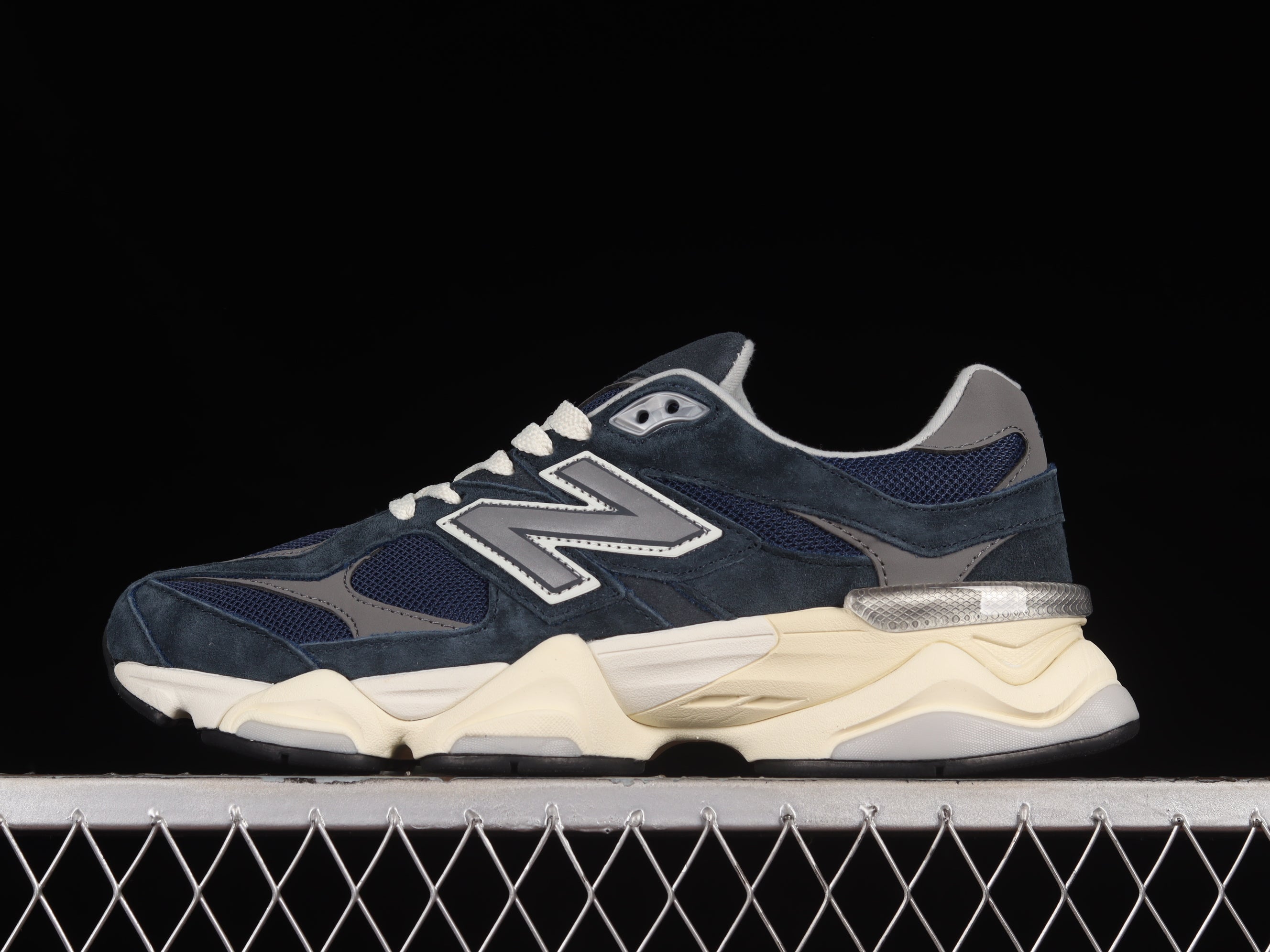 NEW BALANCE 9060 NATURAL INDIGO