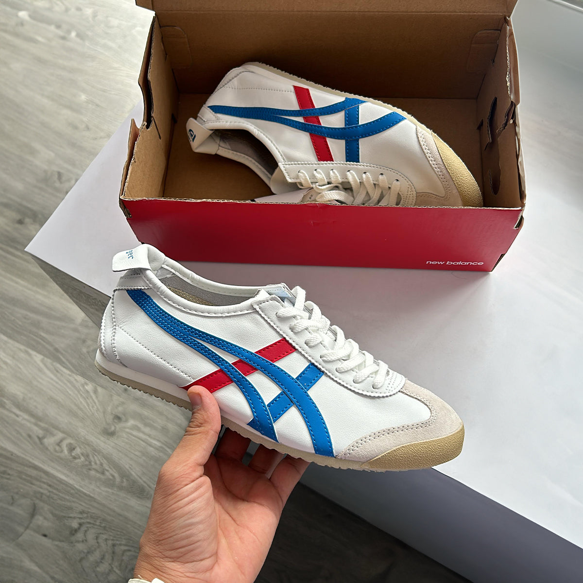 ONITSUKA TIGER MEXICO 66 WHITE BLUE