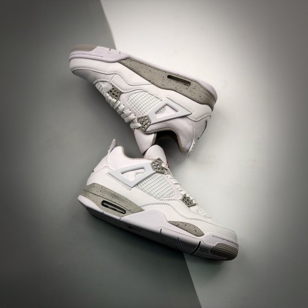 NIKE AIR JORDAN 4 RETRO OREO