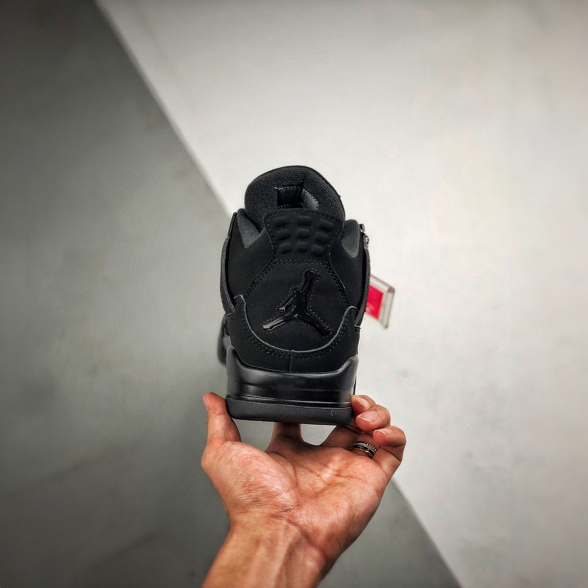 NIKE AIR JORDAN 4 RETRO BLACK CAT