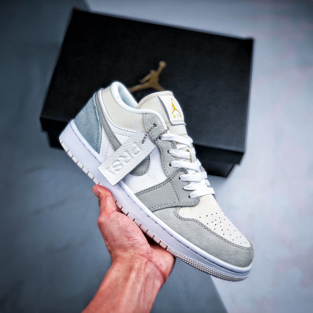 NIKE AIR JORDAN RETRO 1 LOW PARIS