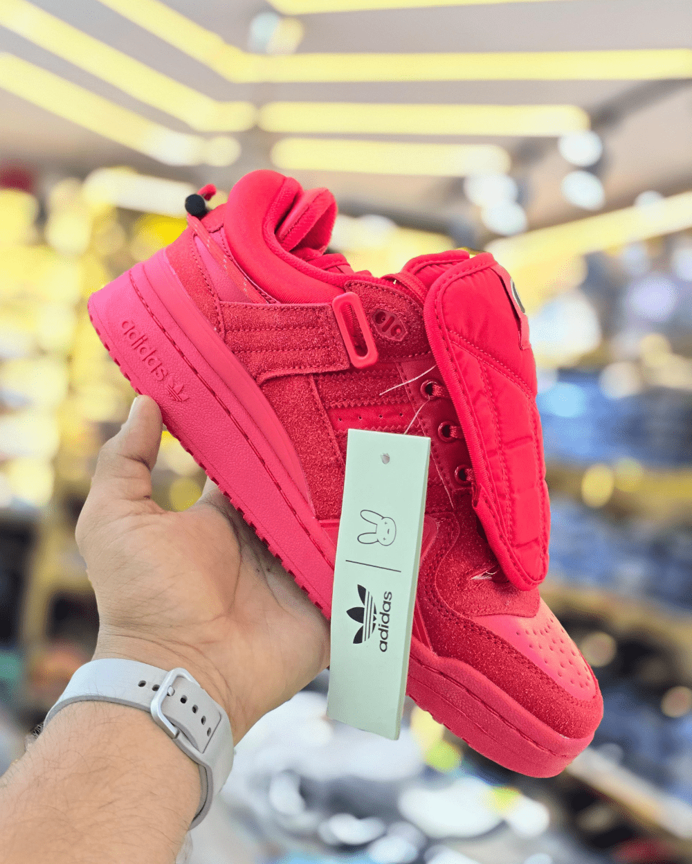 ADIDAS BAD BUNNY RED