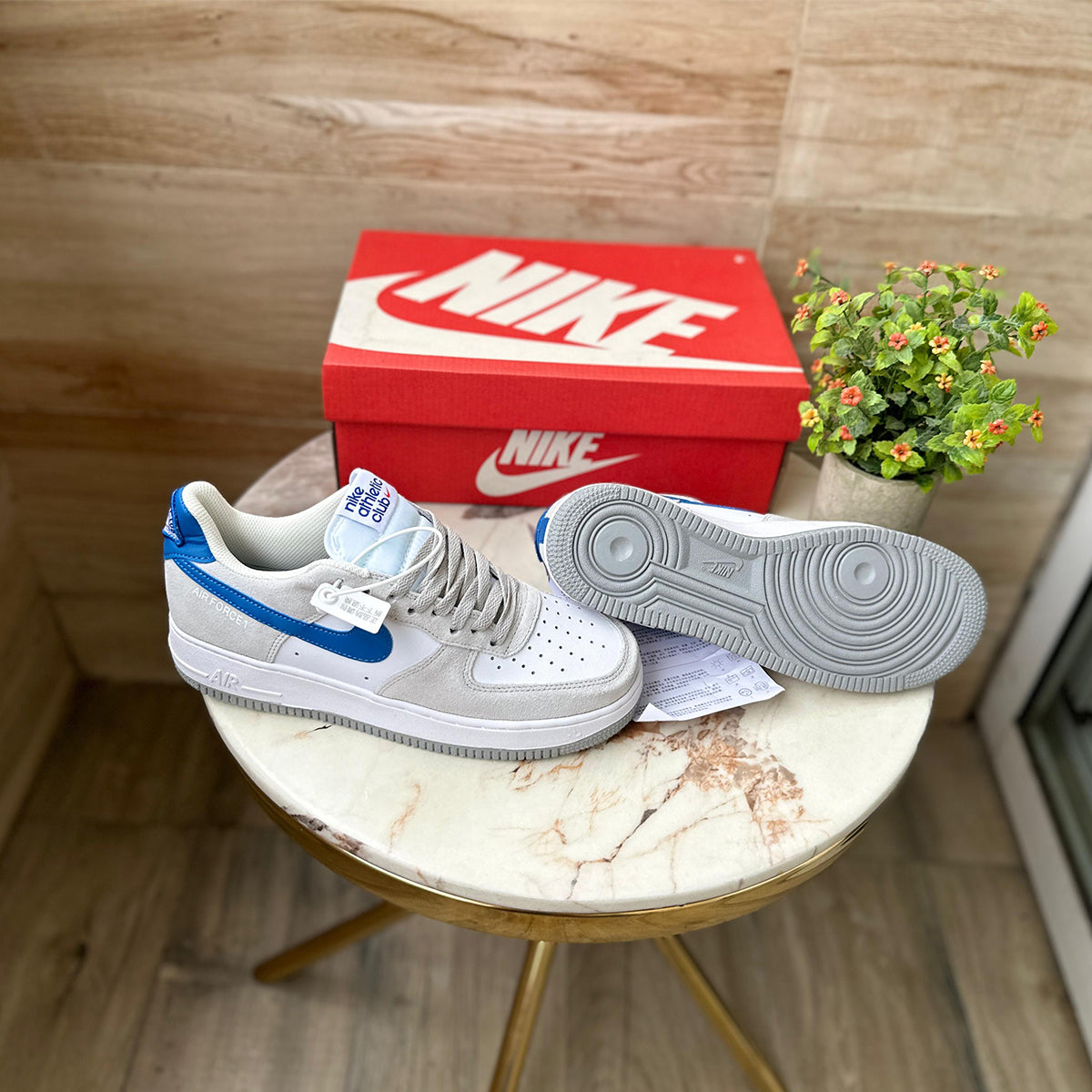 NIKE AIR FORCE 1 ATHLETIC CLUB