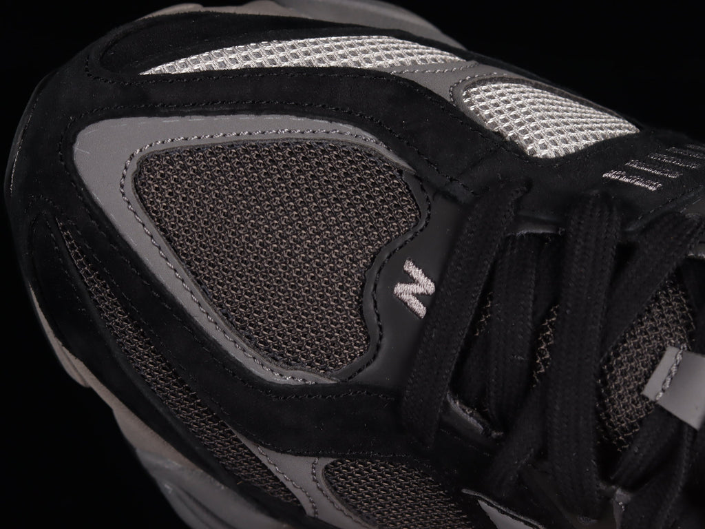 NEW BALANCE 9060 BLACK CASTLEROCK