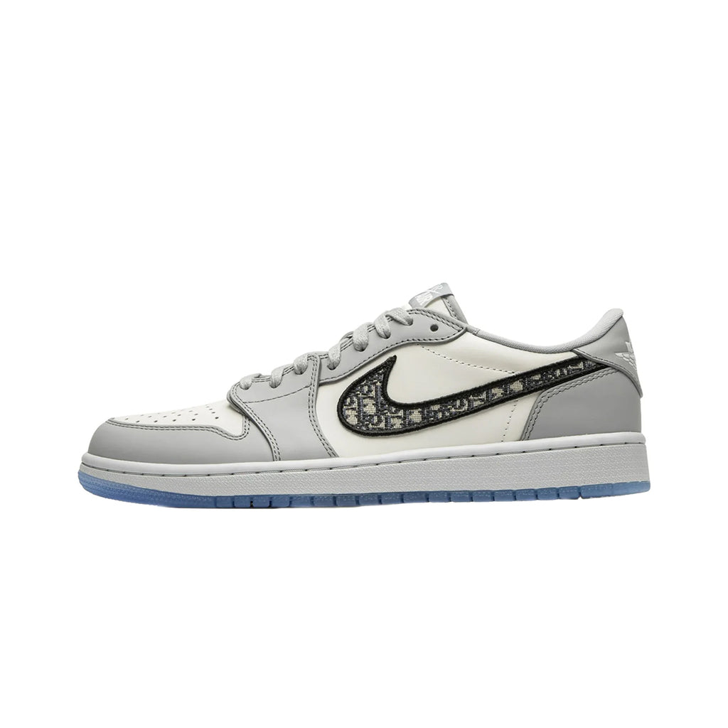 NIKE AIR JORDAN RETRO 1 LOW DIOR