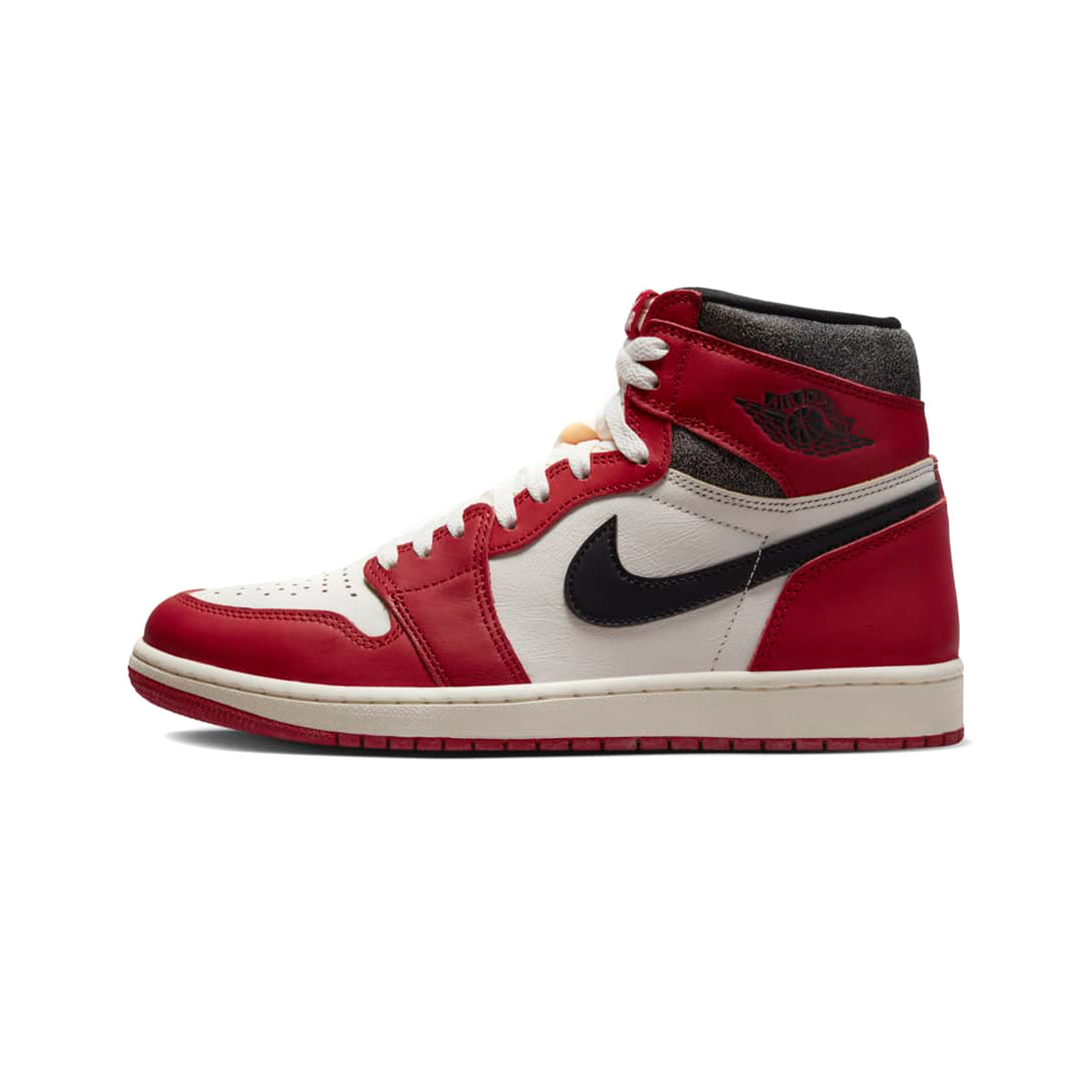 NIKE AIR JORDAN RETRO 1 HIGH CHICAGO