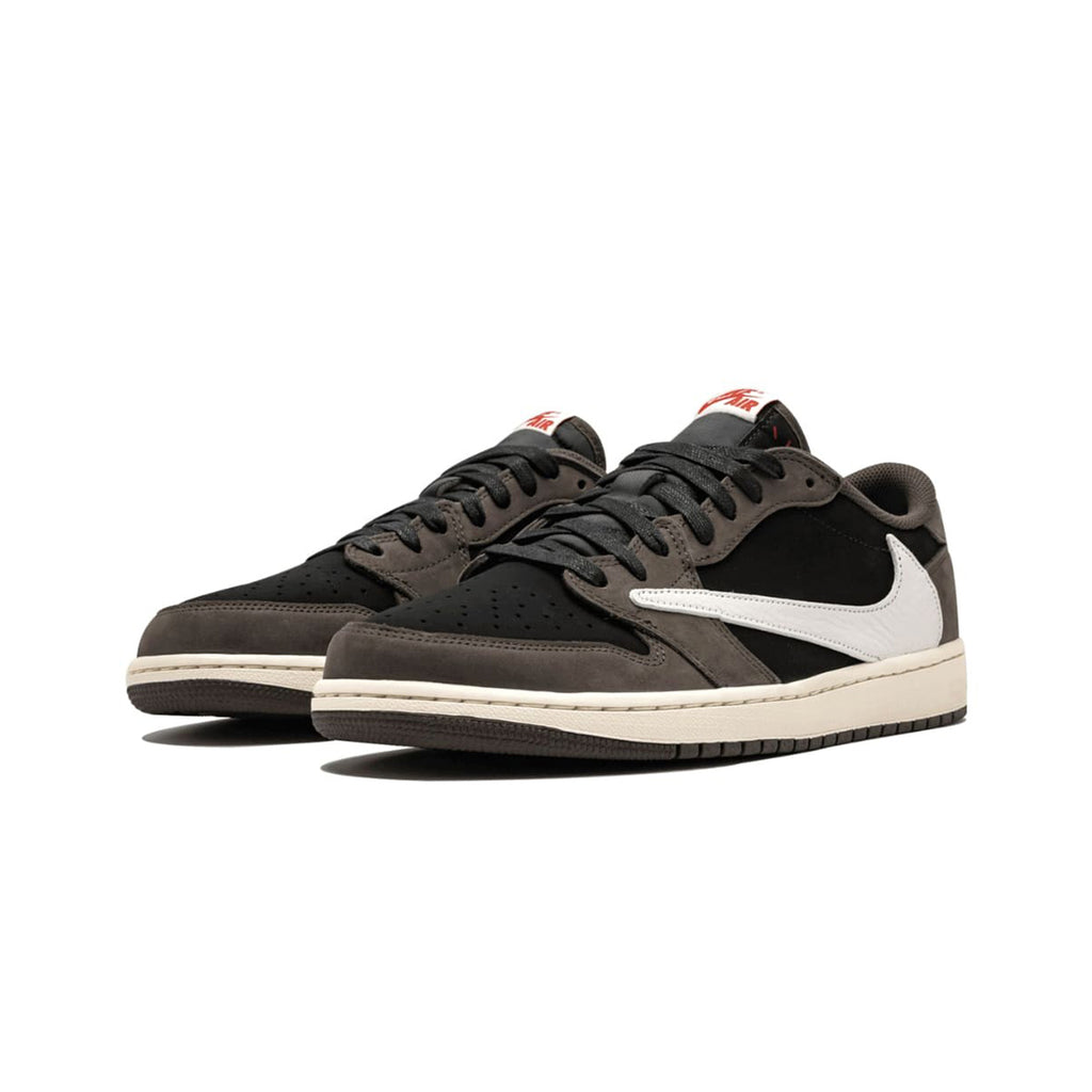 NIKE AIR JORDAN RETRO 1 LOW TRAVIS SCOTT MOCHA