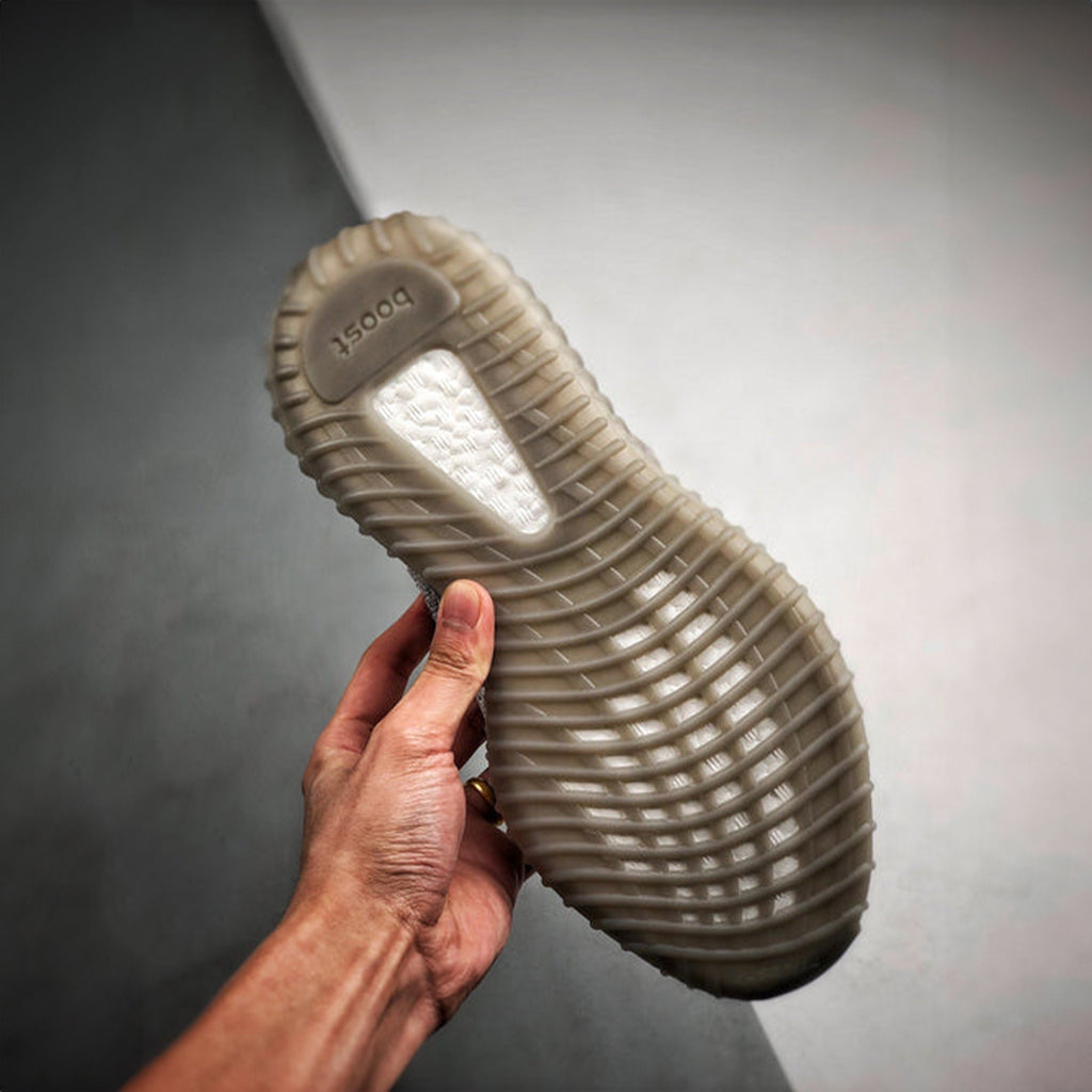 ADIDAS YEEZY BOOST 350 V2 TAIL LIGHT