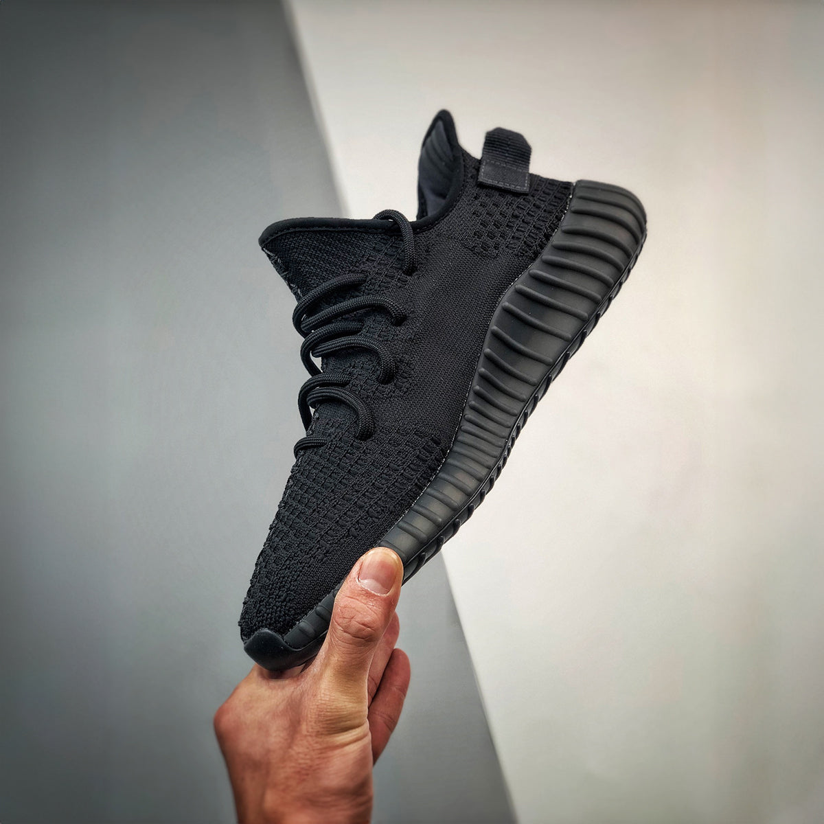 ADIDAS YEEZY BOOST 350 V2 ONYX