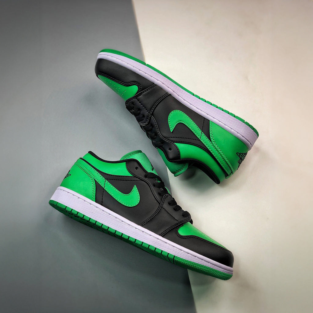 NIKE AIR JORDAN RETRO 1 LOW BLACK LUCKY GREEN
