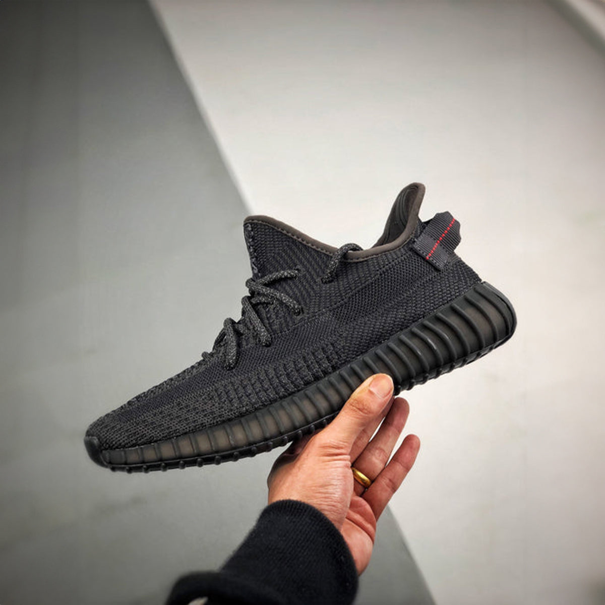 ADIDAS YEEZY 350 V2 BLACK (REFLECTIVE)