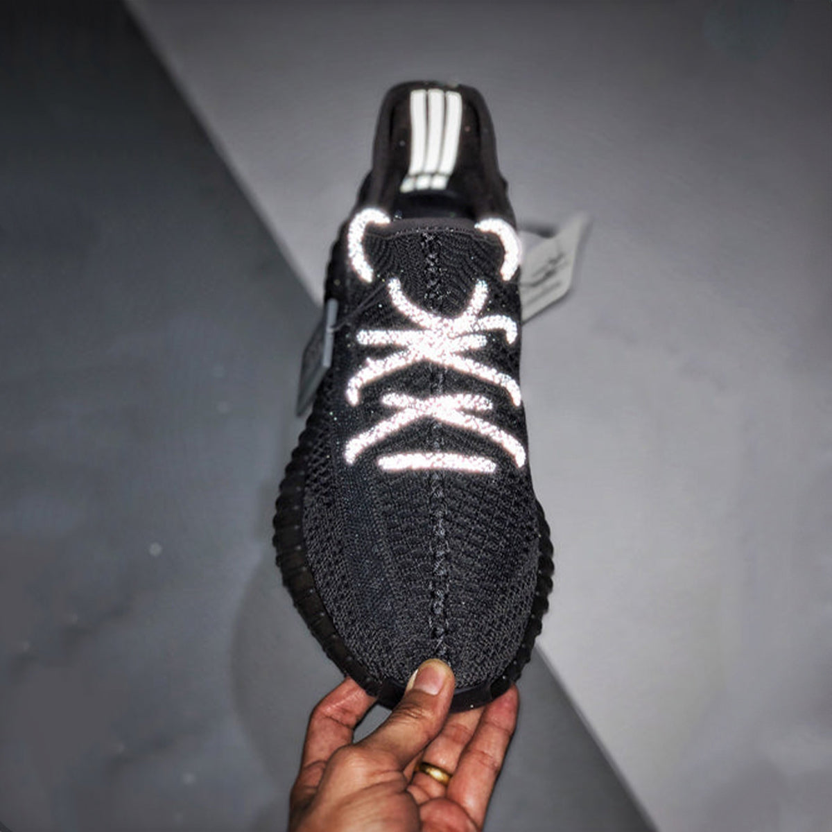 ADIDAS YEEZY 350 V2 BLACK (REFLECTIVE)