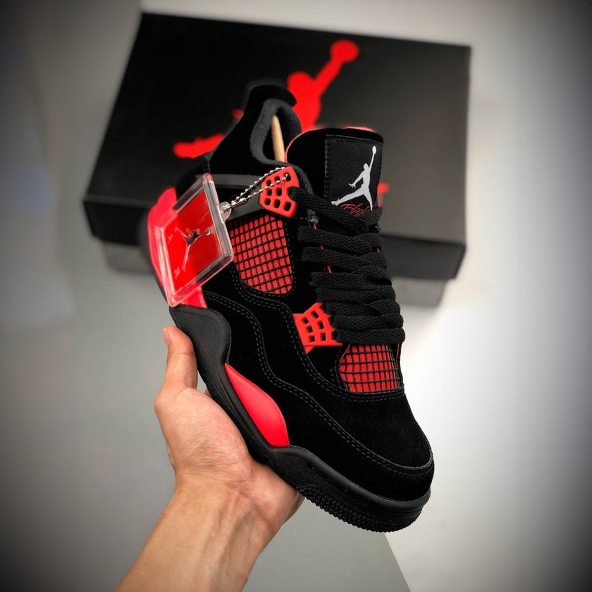 NIKE AIR JORDAN 4 RETRO RED THUNDER