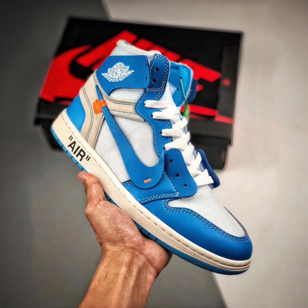NIKE AIR JORDAN RETRO 1 HIGH OFF WHITE UNC