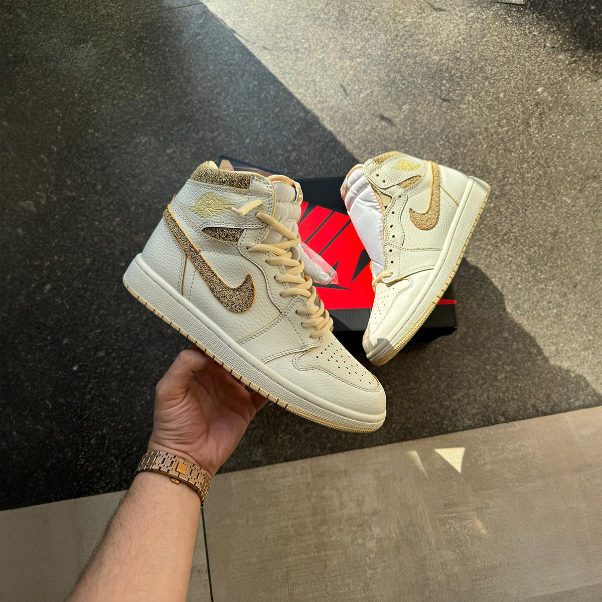 NIKE AIR JORDAN RETRO 1 HIGH VIBRATIONS OF NAIJA