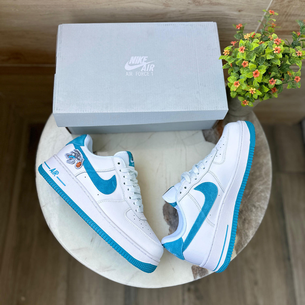 NIKE AIR FORCE 1 SPACE JAM