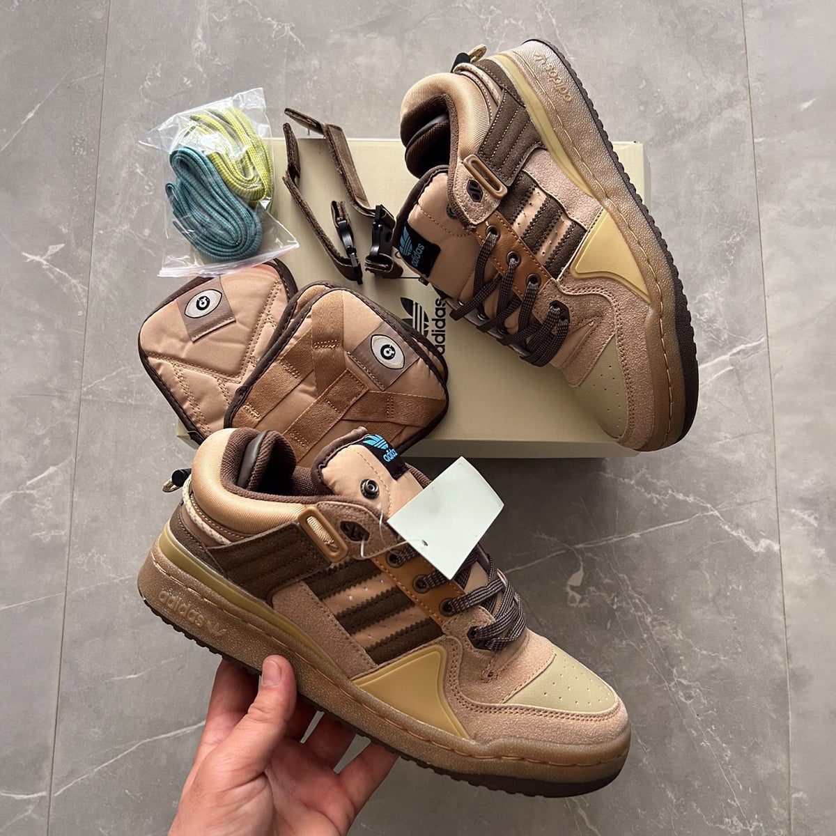 ADIDAS BAD BUNNY THE FIRST CAFE